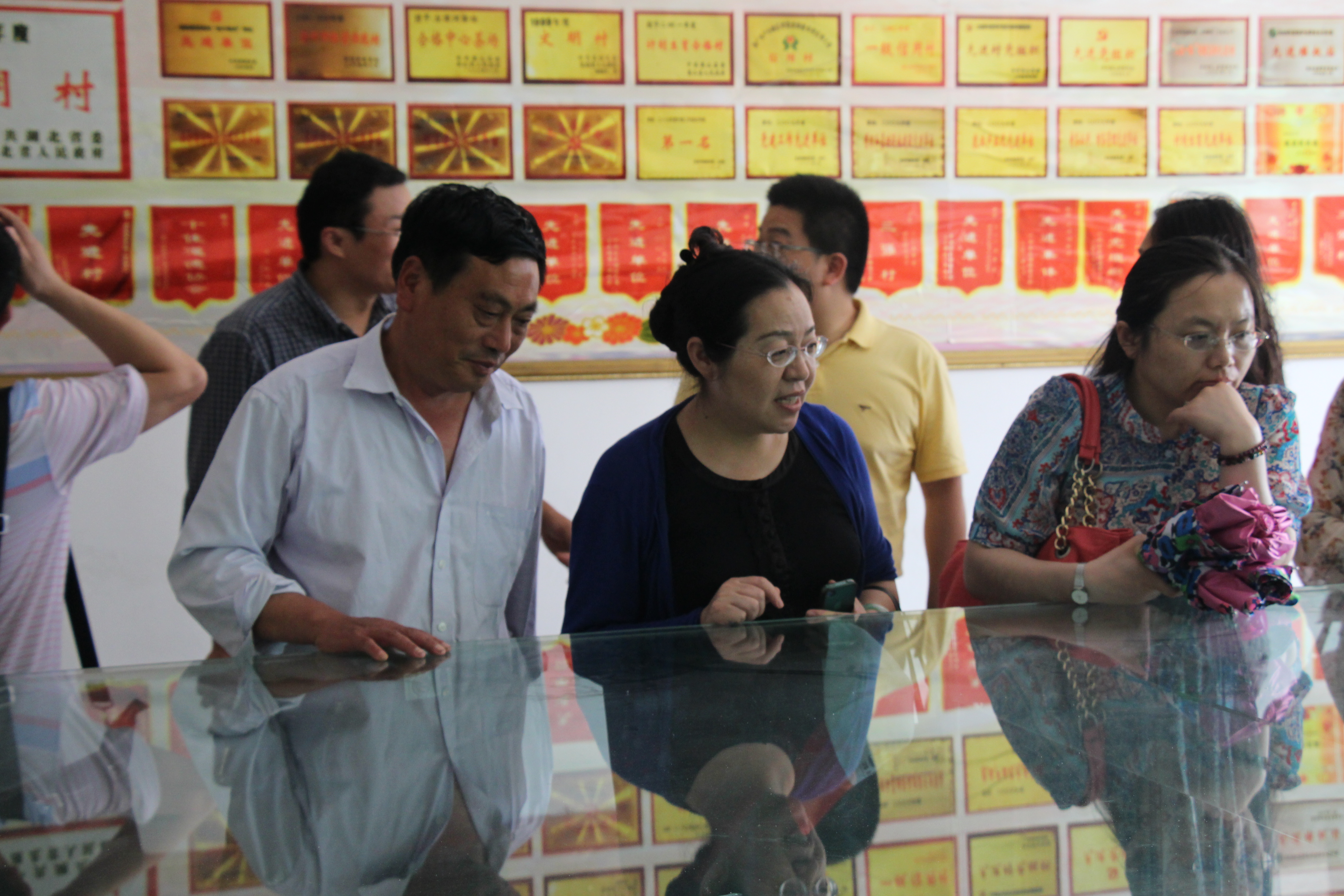 教师进农户，理论下基层——韦德bevictor全体党员教师赴英山县乌云山村学习调研