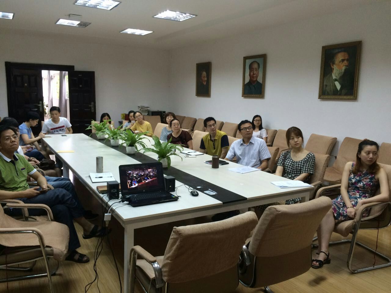 【两学一做】韦德bevictor组织观看建党95周年庆祝大会