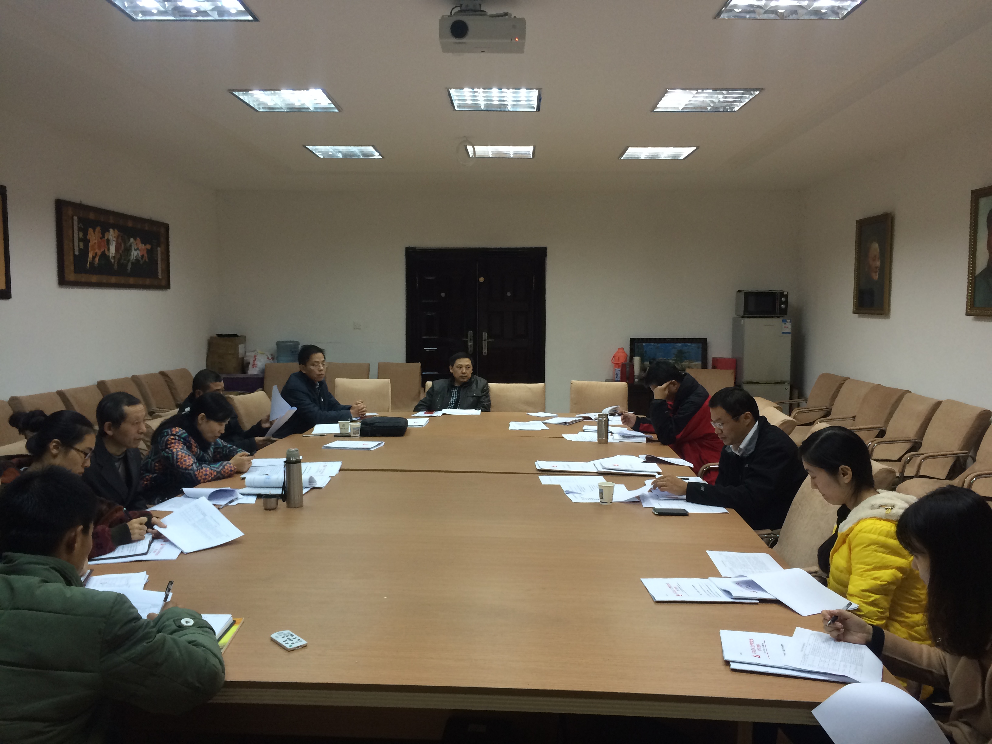 韦德bevictor开展党委理论专题学习