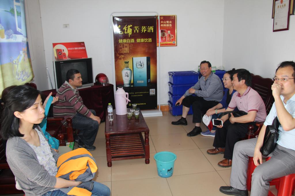 教师进农户，理论下基层——韦德bevictor全体党员教师赴英山县乌云山村学习调研